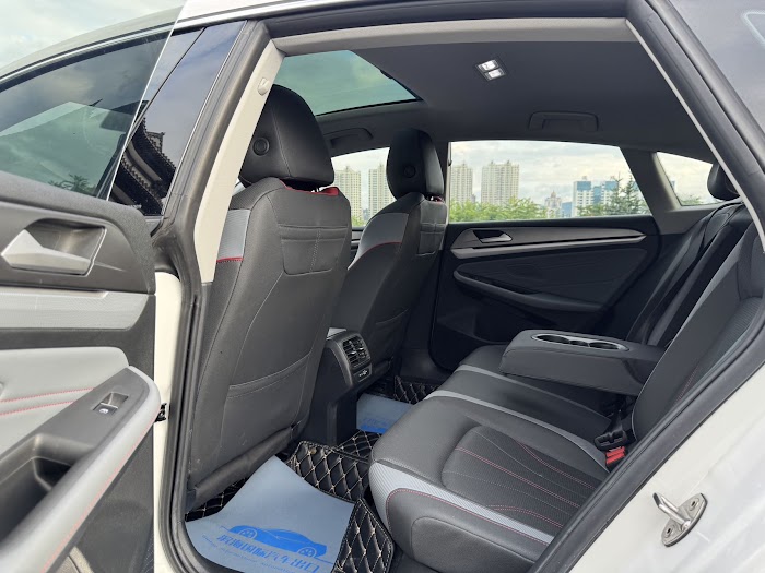 VOLKSWAGEN Lamando L