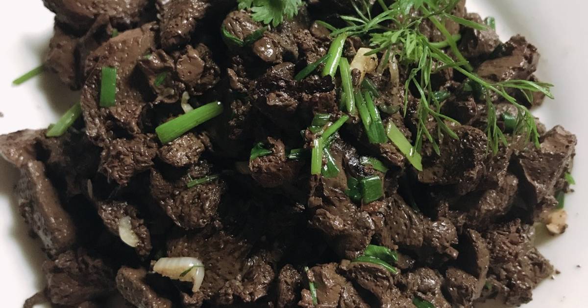 Tiết bò xào tỏi