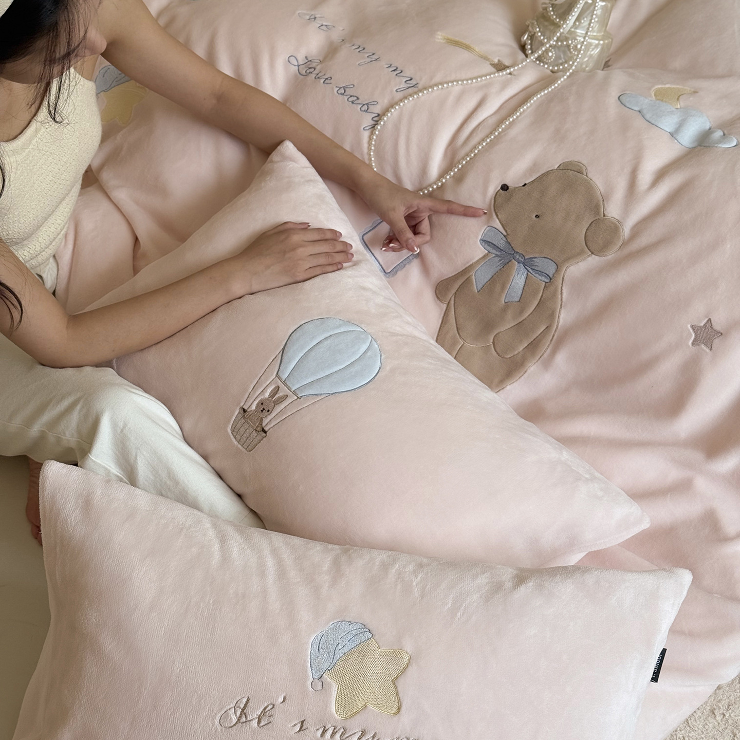 Milk fiber bedding with cartoon motifs, 3–4 pieces