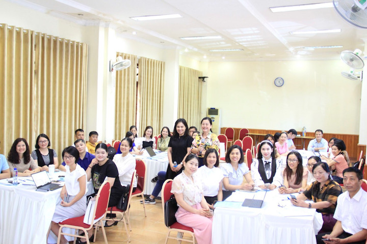Giảng viên, cán bộ Trường Đại học Tây Bắc tham gia tập huấn tích hợp dạy học “Đưa nội dung các sản phẩm của công trình lịch sử quan hệ đặc biệt hai nước Việt Nam - Lào vào giảng dạy tại các trường học hai nước”