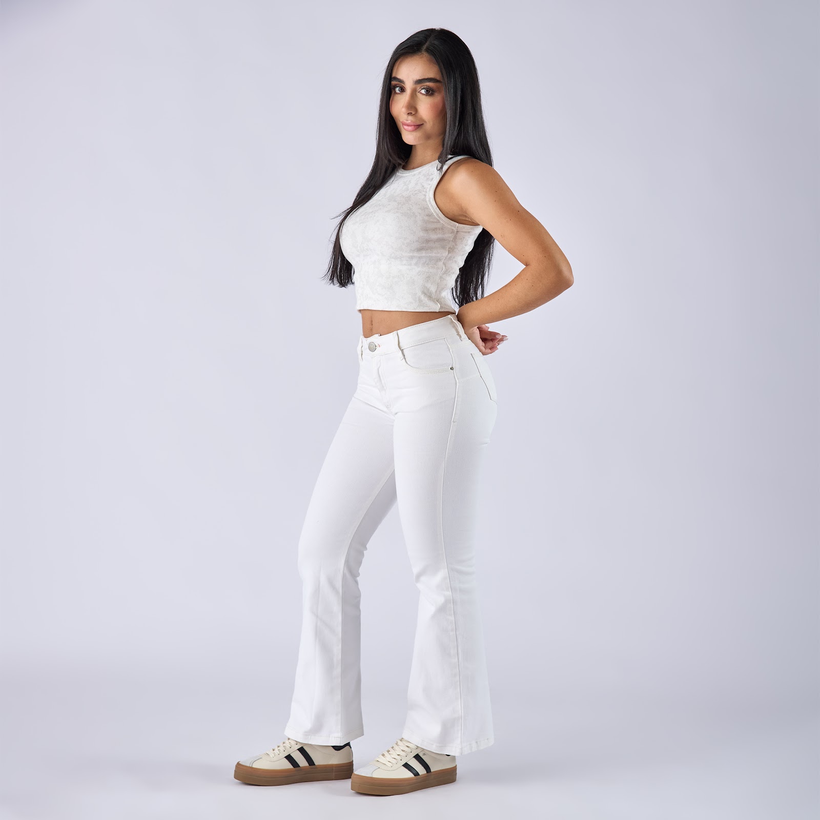 Jean dama wide leg tiro alto licrado, color Gris Humo - Vista 5