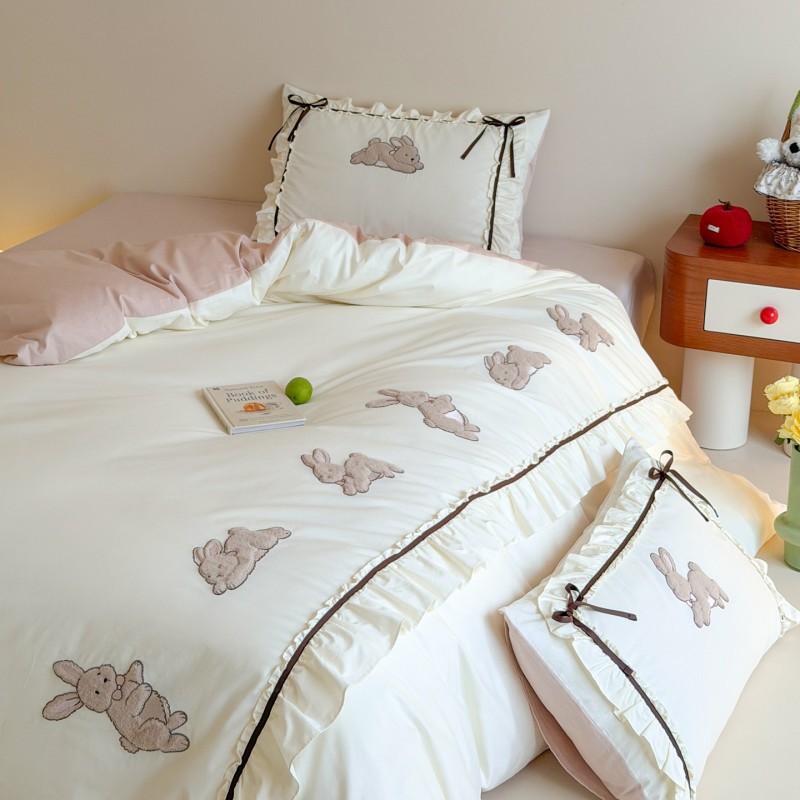 Cotton bedding set, 4 pieces, cartoon embroidery