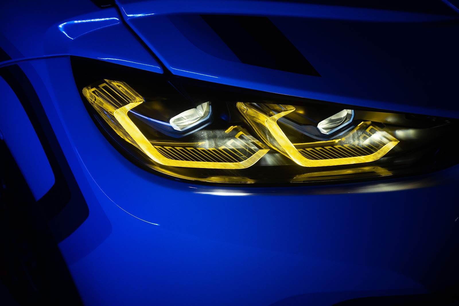 BMW CSL 3.0 Headlight