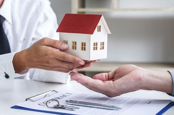 Đặt cọc bất động sản không bắt buộc công chứng - Đài Phát thanh và truyền hình Hà Nội