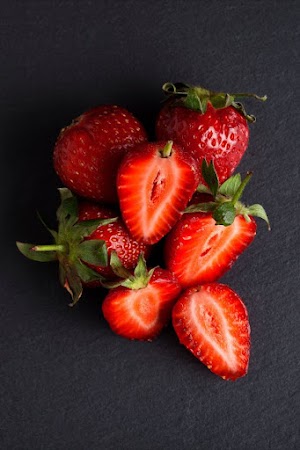 Strawberry Picture