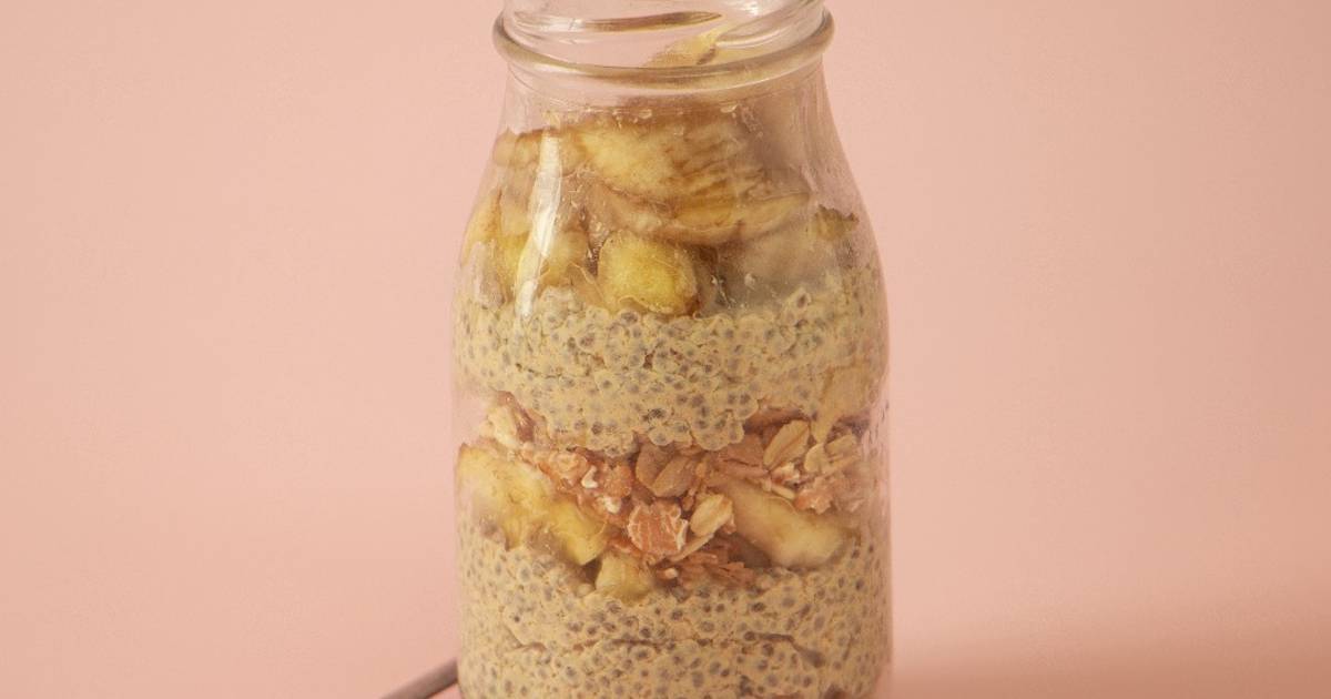 Peanut Butter Banana Crunch Chia Pudding