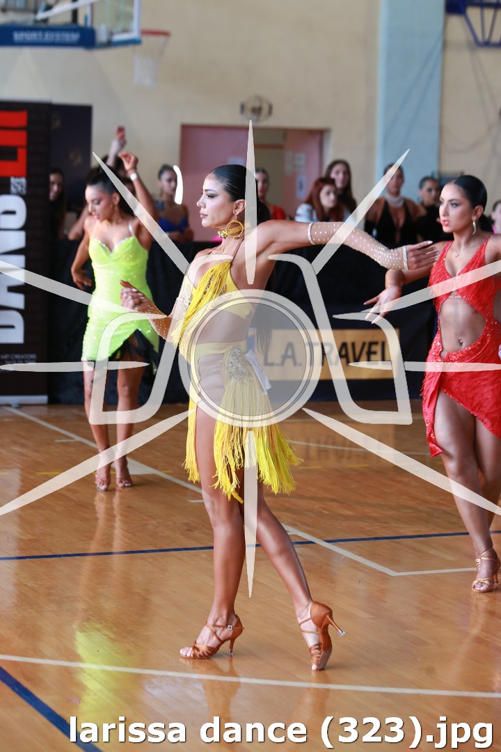 larissa dance (323).jpg
