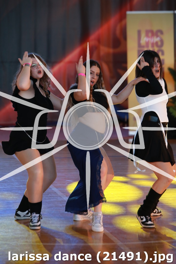 larissa dance (21491).jpg