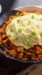 Chicken Triple Schezuan Fried Rice / Noodle