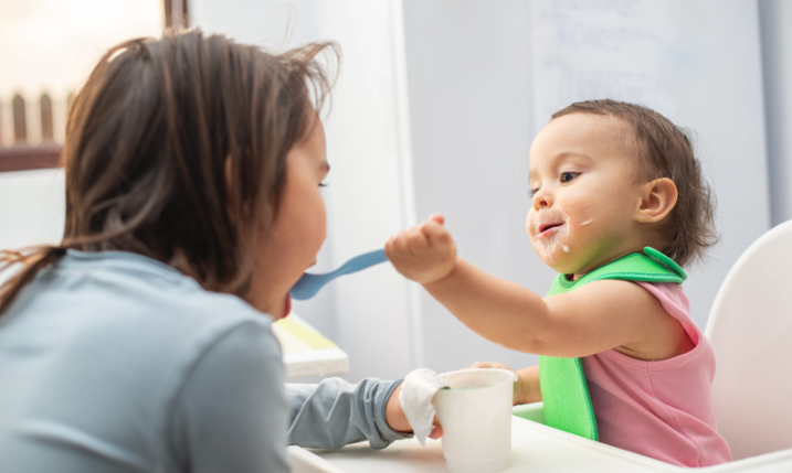 Child at mealtimes — enrol in the Paediatric Dysphagia Crash Course online