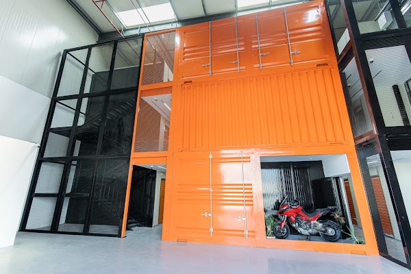 Urban Box Storage facility in Dubai Investment Park