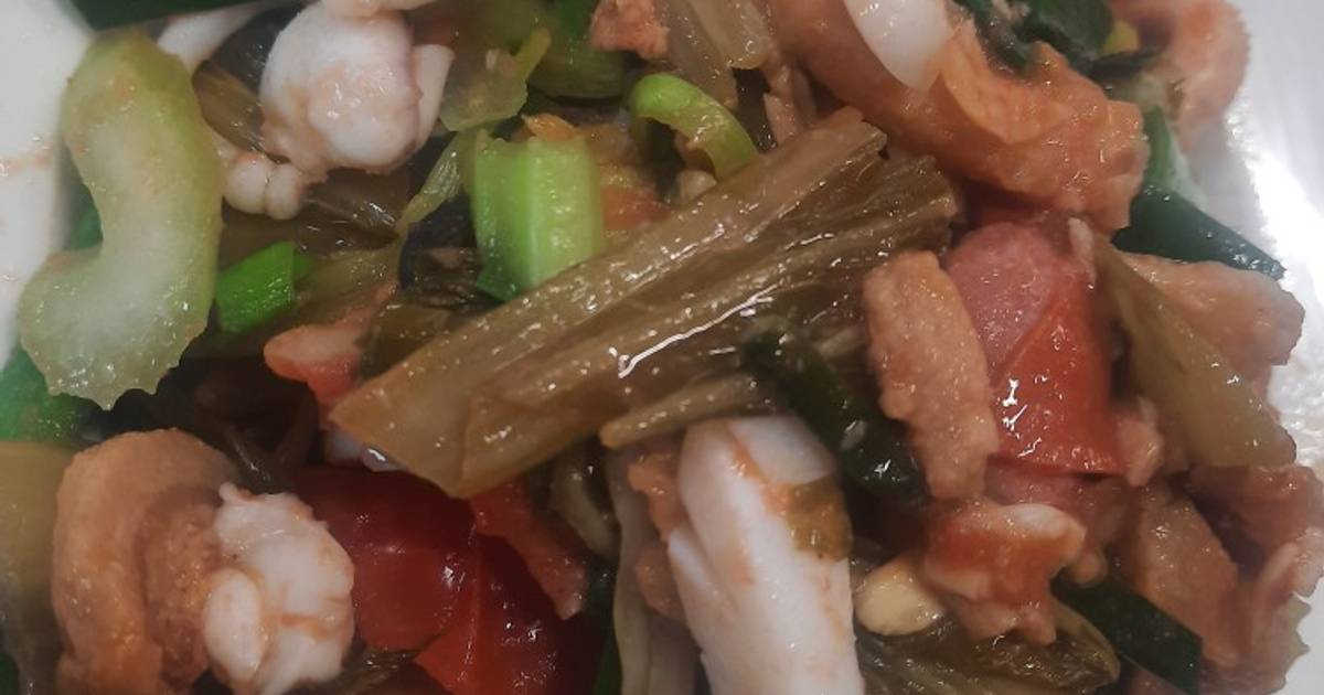 Mực nang xào dưa cải