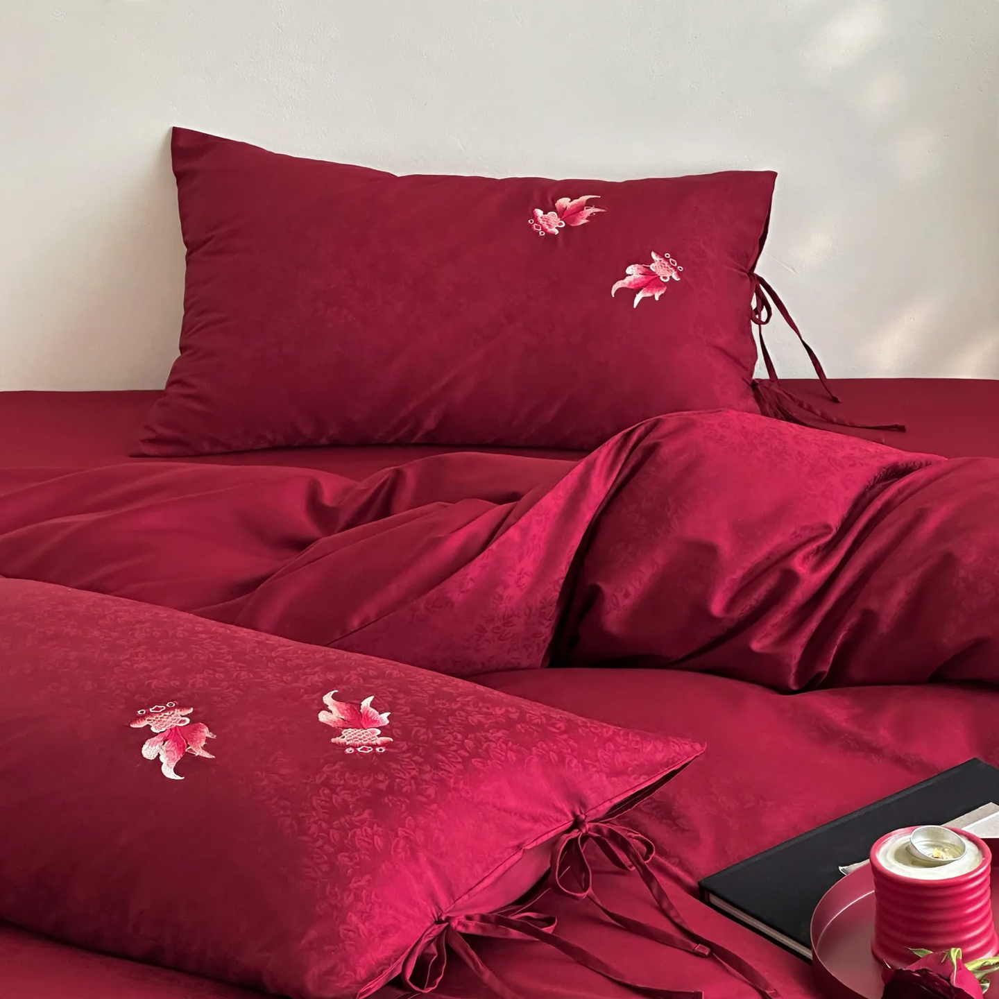 4-piece bedding set, 100s long-staple cotton, embroidered