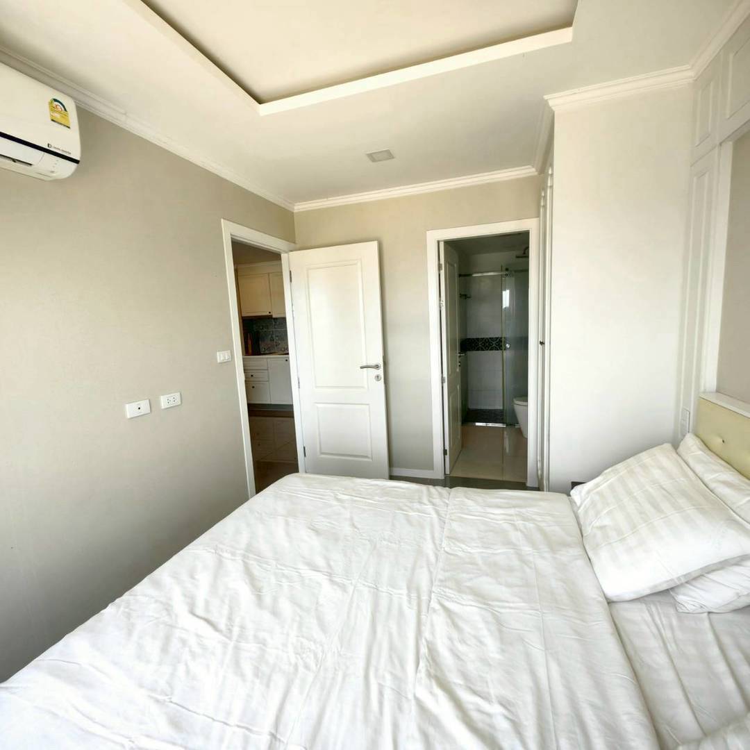 View Talay 3 A - 2 Bed, Floor 14 5