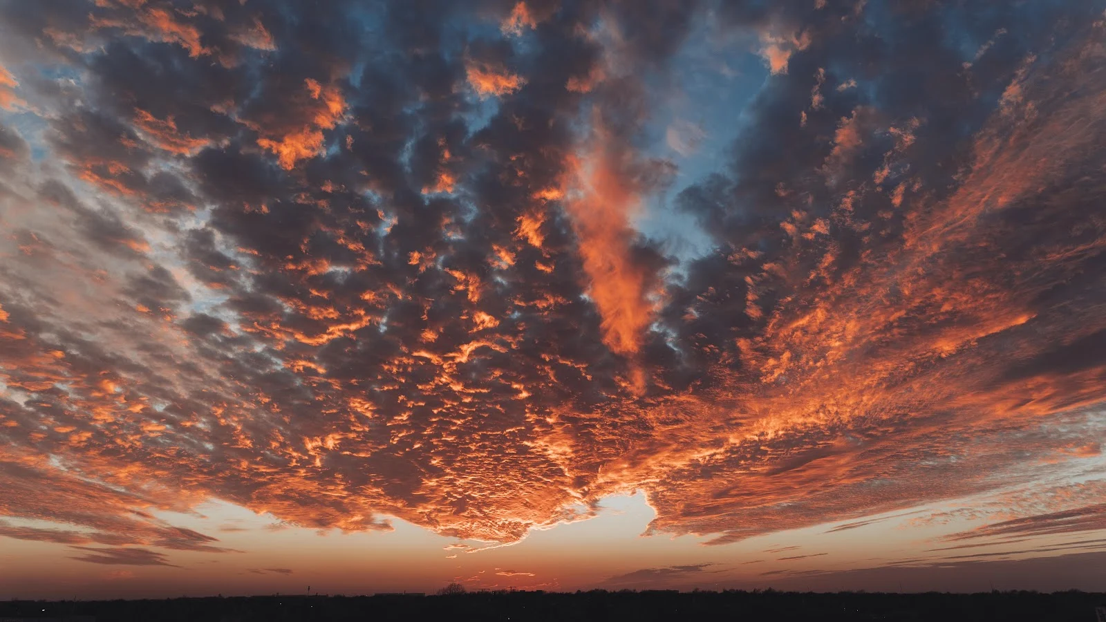 Orange Sunset Clouds Over Horizon - Nature Photography 5K Wallpaper (5931x3336)