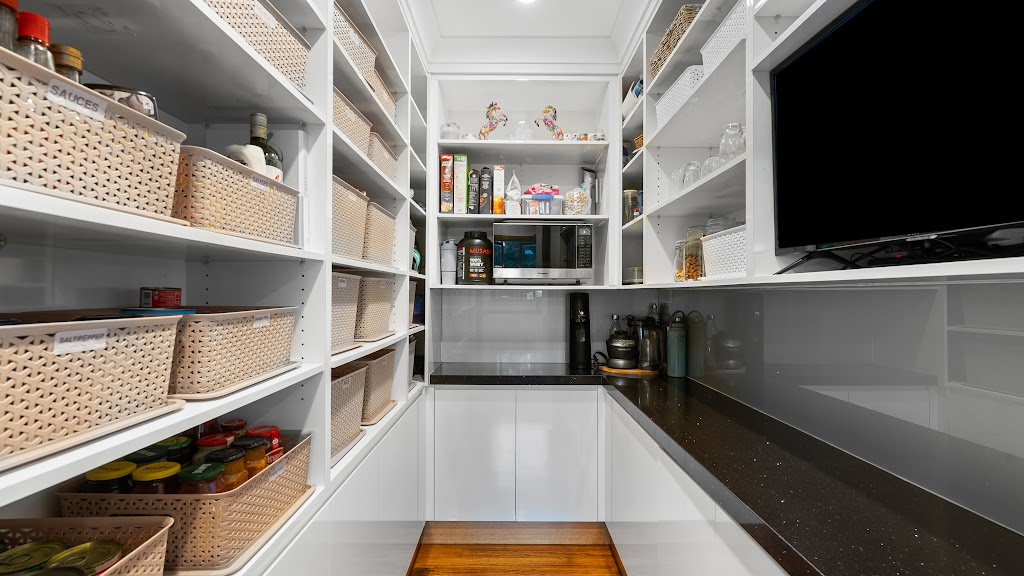 10-12 Riverslea Close, Redlynch - Thumbnail 7