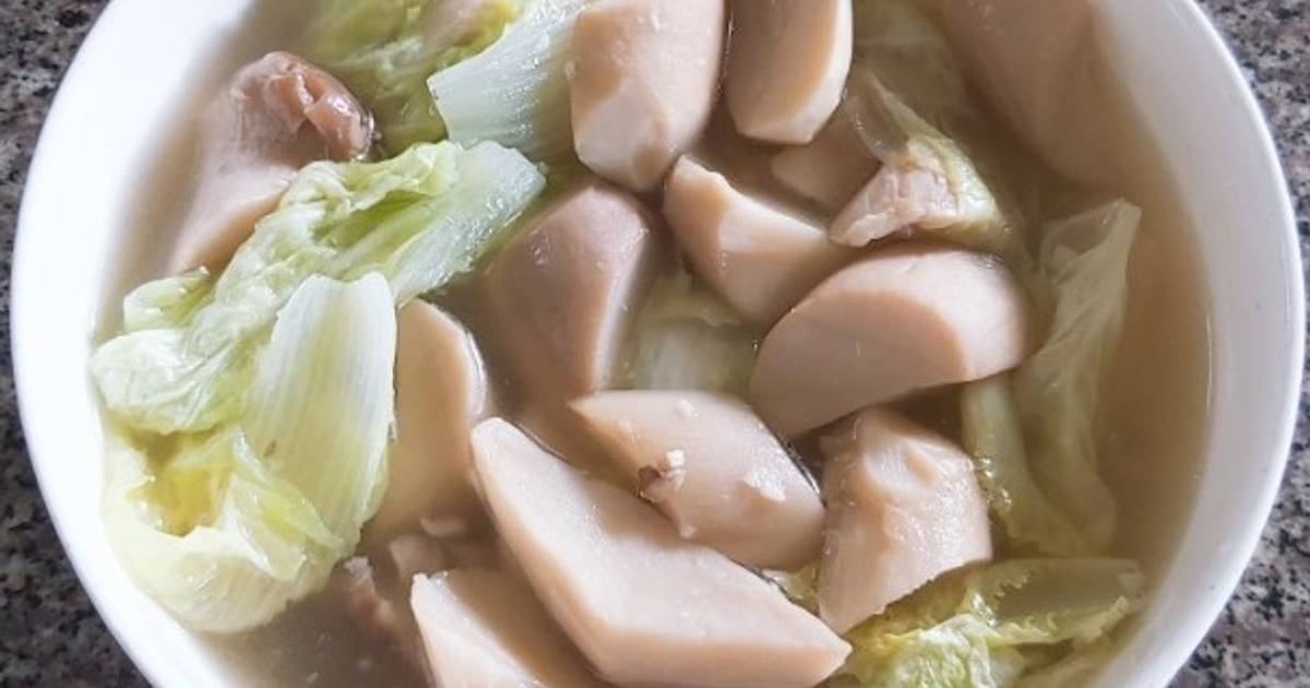 Canh cải nấu nấm đùi gà