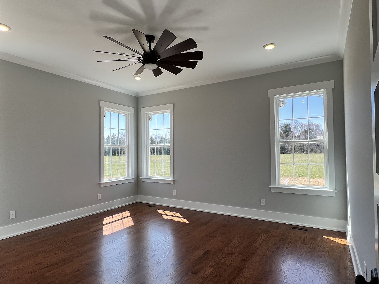 Craftman Home: Residential Construction in Rural & Scenic Regions (project photo 6)