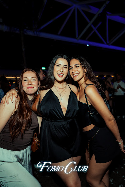 FOMO Club (17).jpg