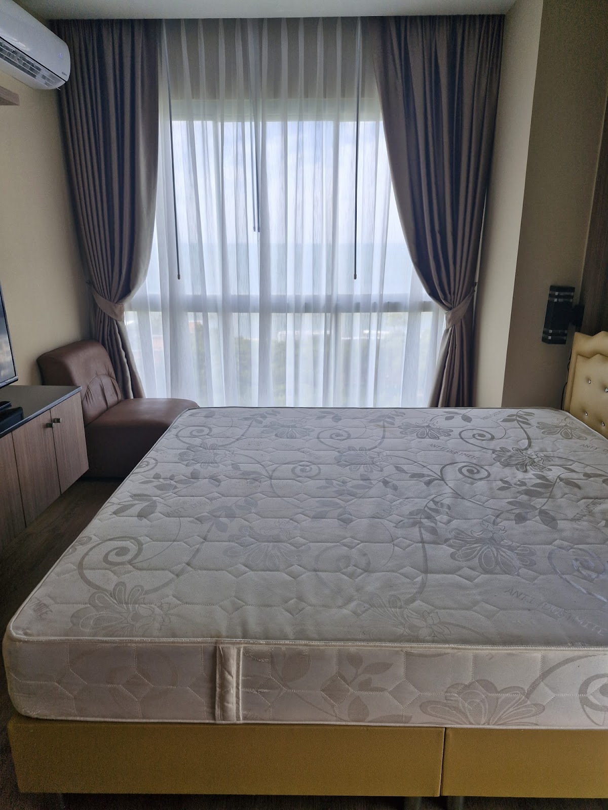 Paradise  Beach Condo - 2 Bed, Floor 22 6