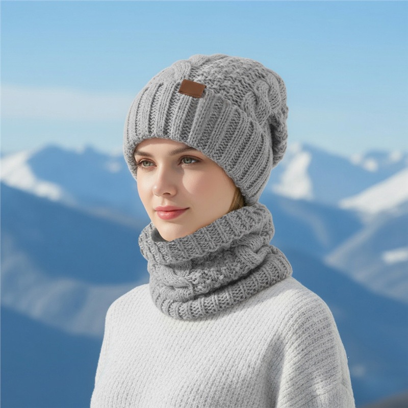 Damen-Strickmütze und Schal-Set, warm gefüttert