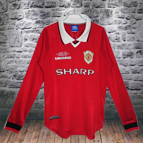 Retro 1999-00 Manchester United Local.png