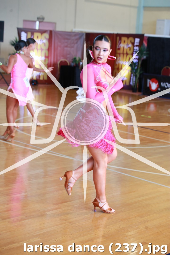 larissa dance (237).jpg