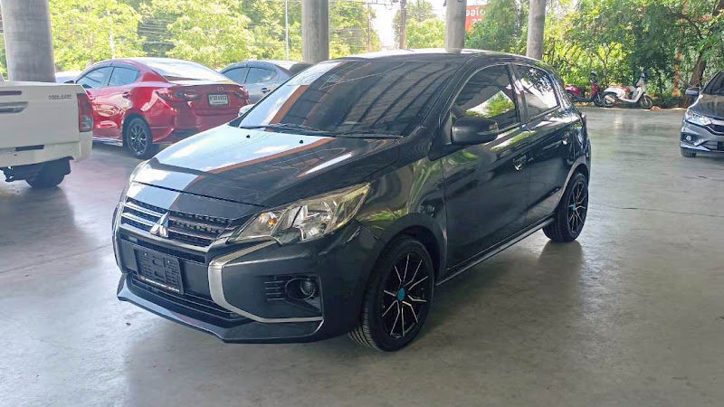 MITSUBISHI MIRAGE