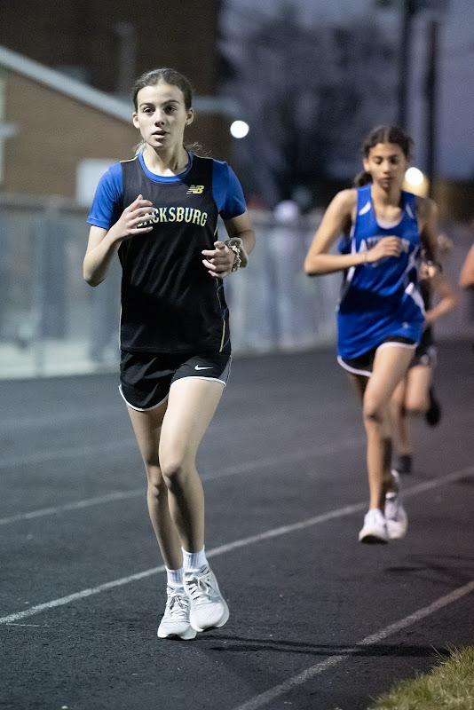 Photo from MS: Track & Field of Yvonne Baranauskas