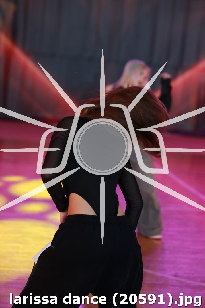 larissa dance (20591).jpg