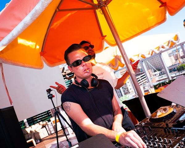 Phantoms - Pool Party photo 15