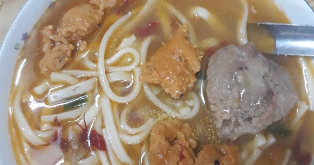 Bánh canh chả cua