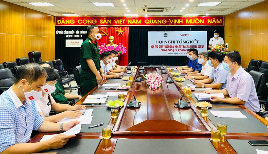 Hội nghị tổng kết hợp tác giữa Trường Đại học Tây Bắc và Viettel Sơn La giai đoạn 2018 - 2020