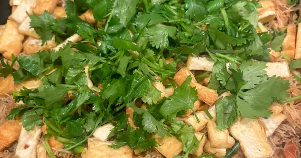 Bún gạo xào rau củ