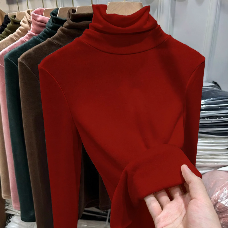 Women's long-sleeve shirt with a stand collar, quilted
