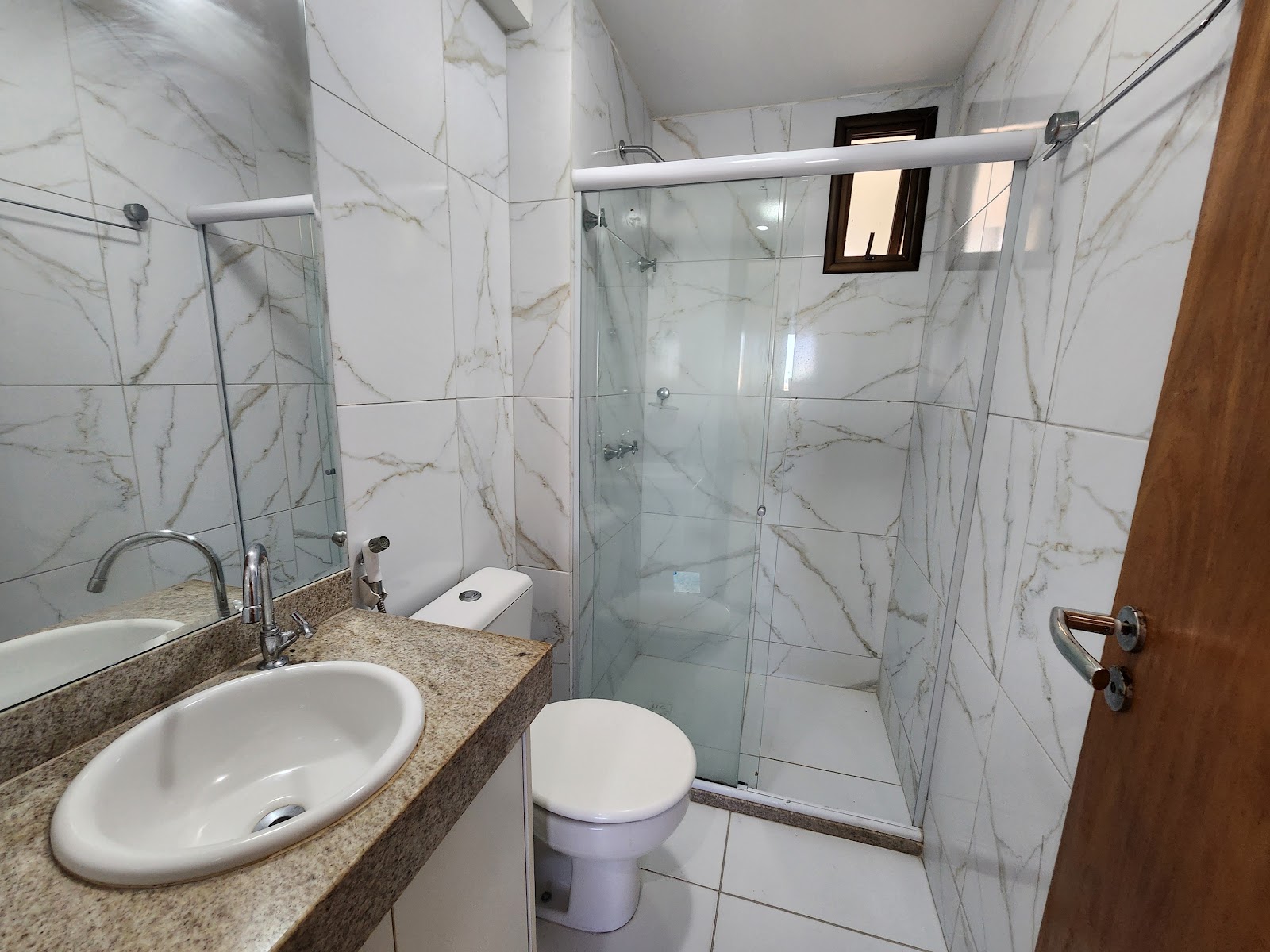 Apartamento, Pituba
