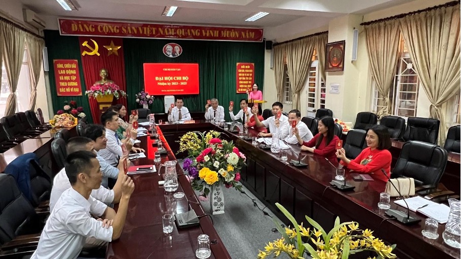 Đại hội Chi bộ Đào tạo nhiệm kỳ 2023 - 2025