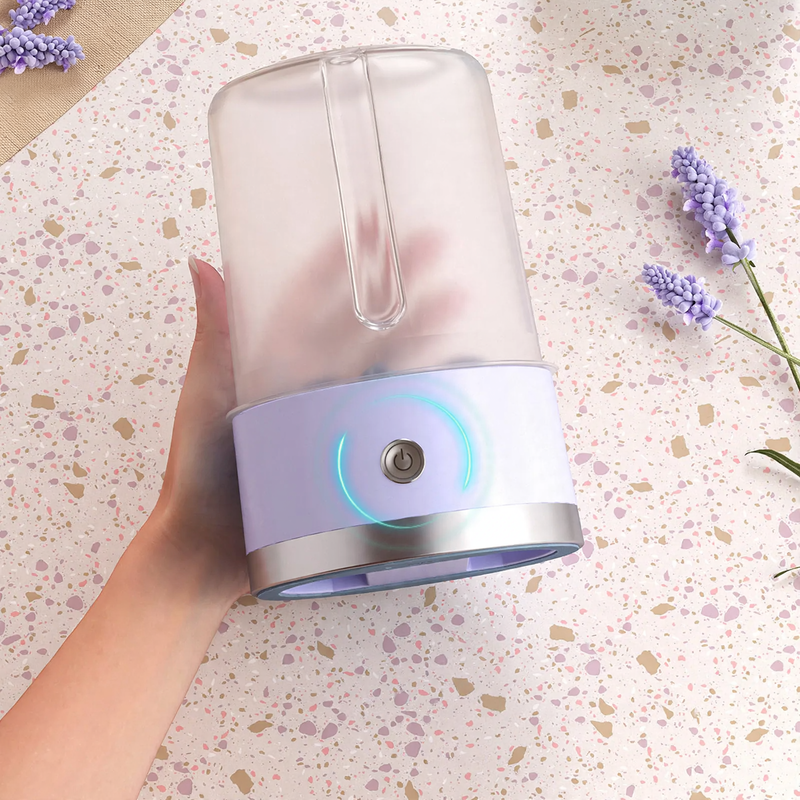 Portable washing machine with battery, compact and waterproof