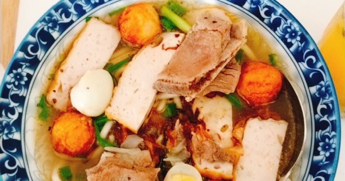 Bánh canh xương chả