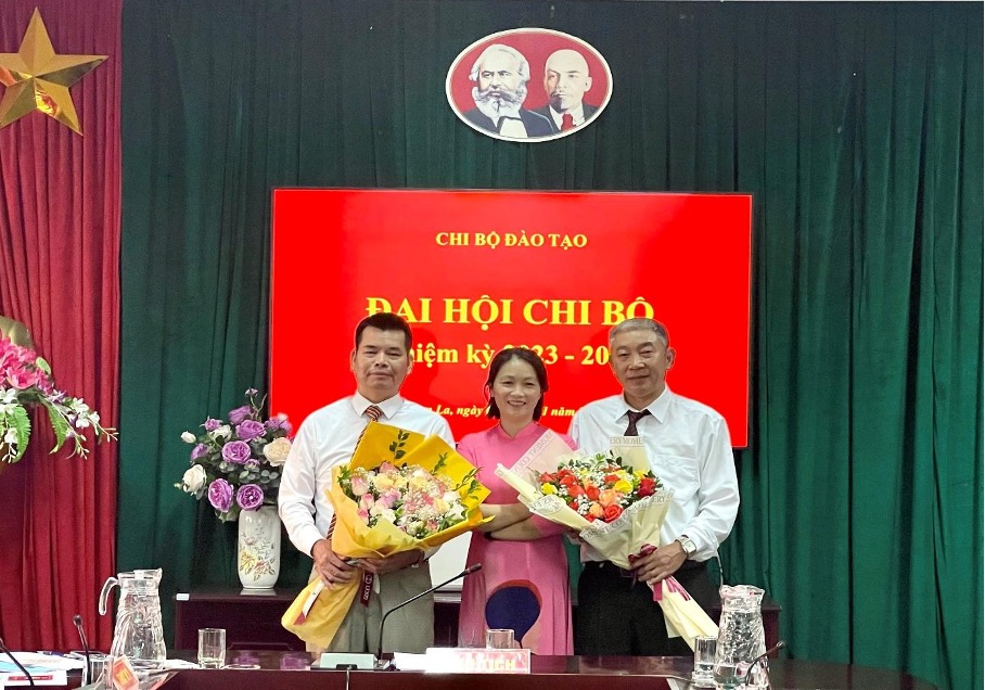 Đại hội Chi bộ Đào tạo nhiệm kỳ 2023 - 2025