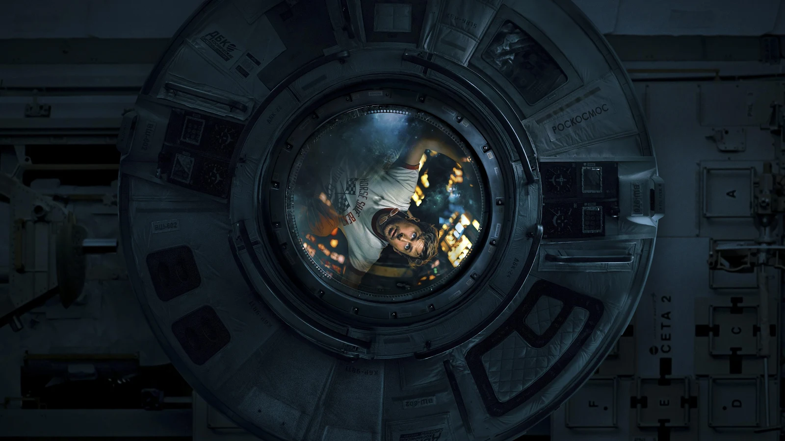 Astronaut Inside Roscosmos Space Station - Cinematic Photography 4K Wallpaper (3840x2160)