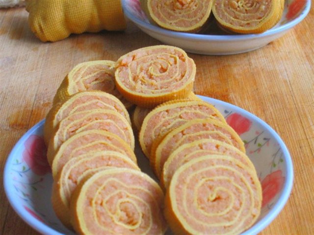 Tàu Hũ Ky Cuộn Xúc Xích