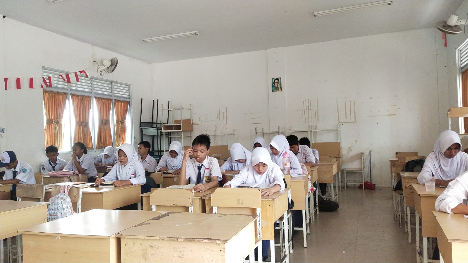 Literasi & Pojok Baca