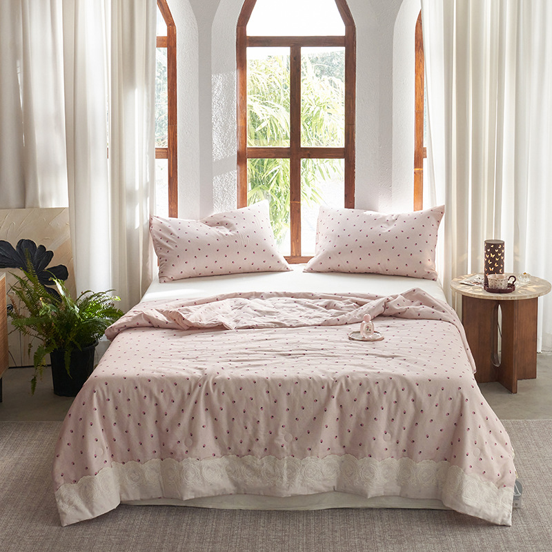 Summer blanket made of cotton, double-layered