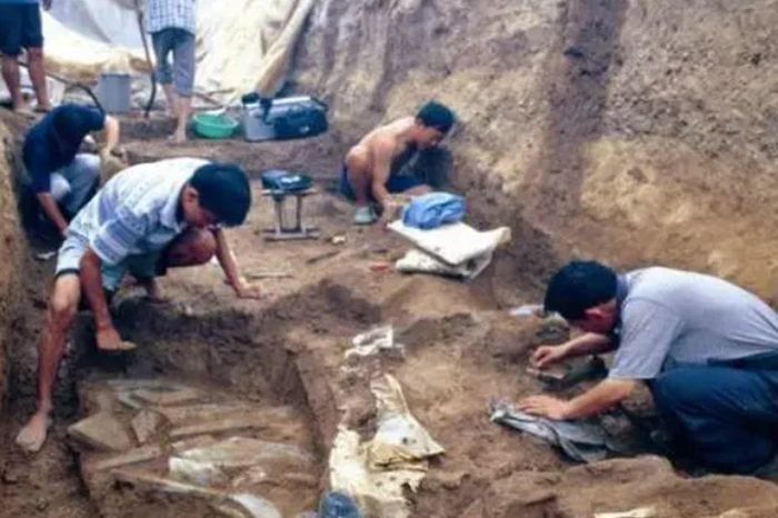 Bí ẩn tấm bảng gỗ thiên văn 2.000 năm tuổi trong lăng mộ - Báo Tri thức &amp; Cuộc sống