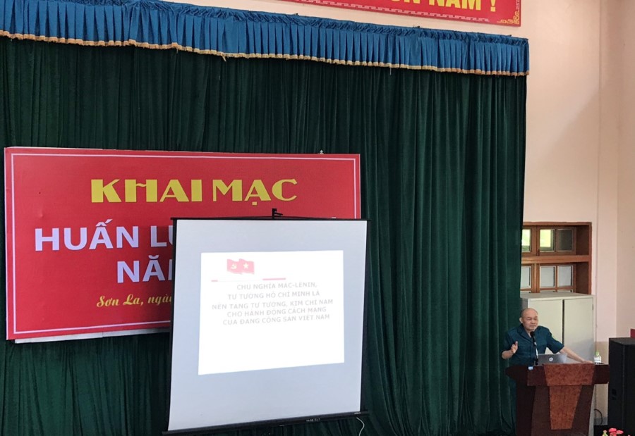 Ban Chỉ huy Quân sự Trường Đại học Tây Bắc - Ban Chỉ huy Quân sự Cục thuế tỉnh Sơn La khai mạc Huấn luyện Tự vệ năm 2021