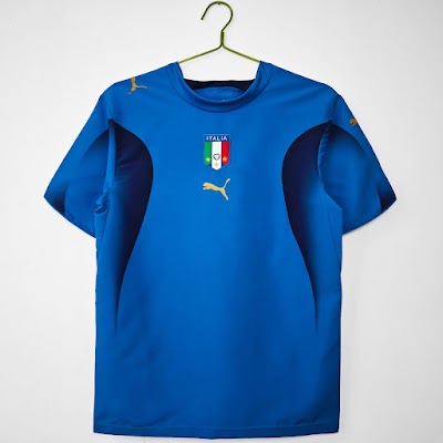 Retro 2006 Italia Local @lumorasports.jpeg