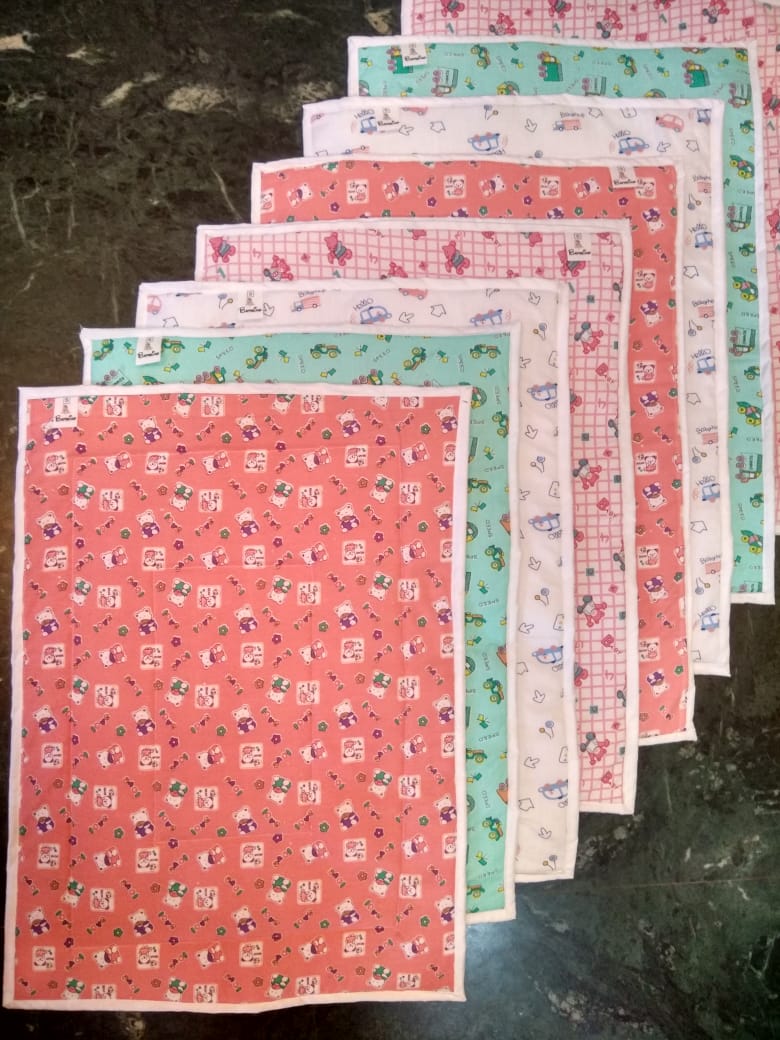 Sponge Manne (baby quilt) small size 1