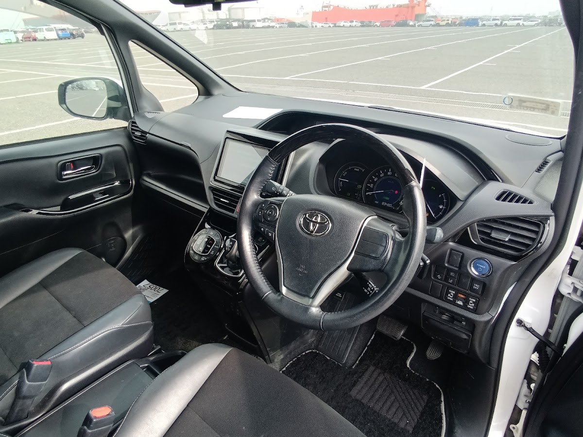 Toyota Esquire