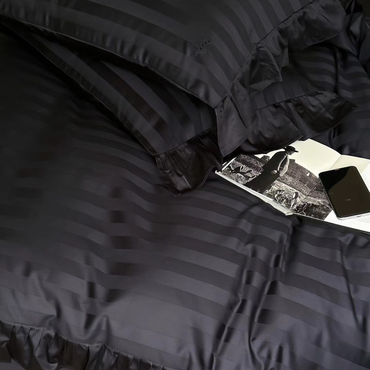 French Long-Staple Cotton Bedding Set, 4-Piece